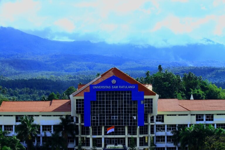 Diduga Langgar Statuta Unhas, Mendiktisainstek Diminta Tinjau Status Plt Rektor Unsrat